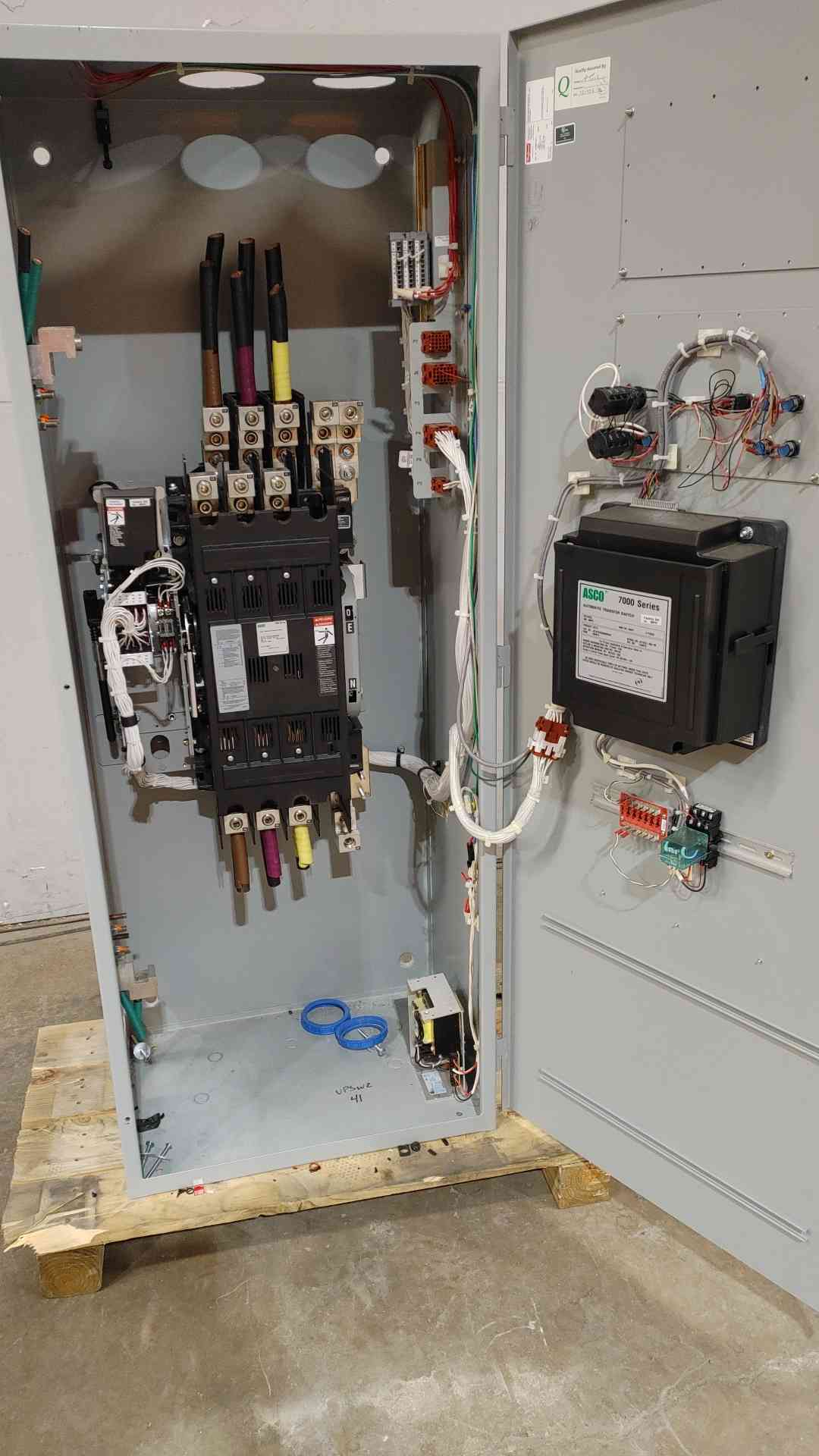 ASCO 7000 Series 600A 480V 3PH Power Transfer Switch ATS (SKU: 112357)