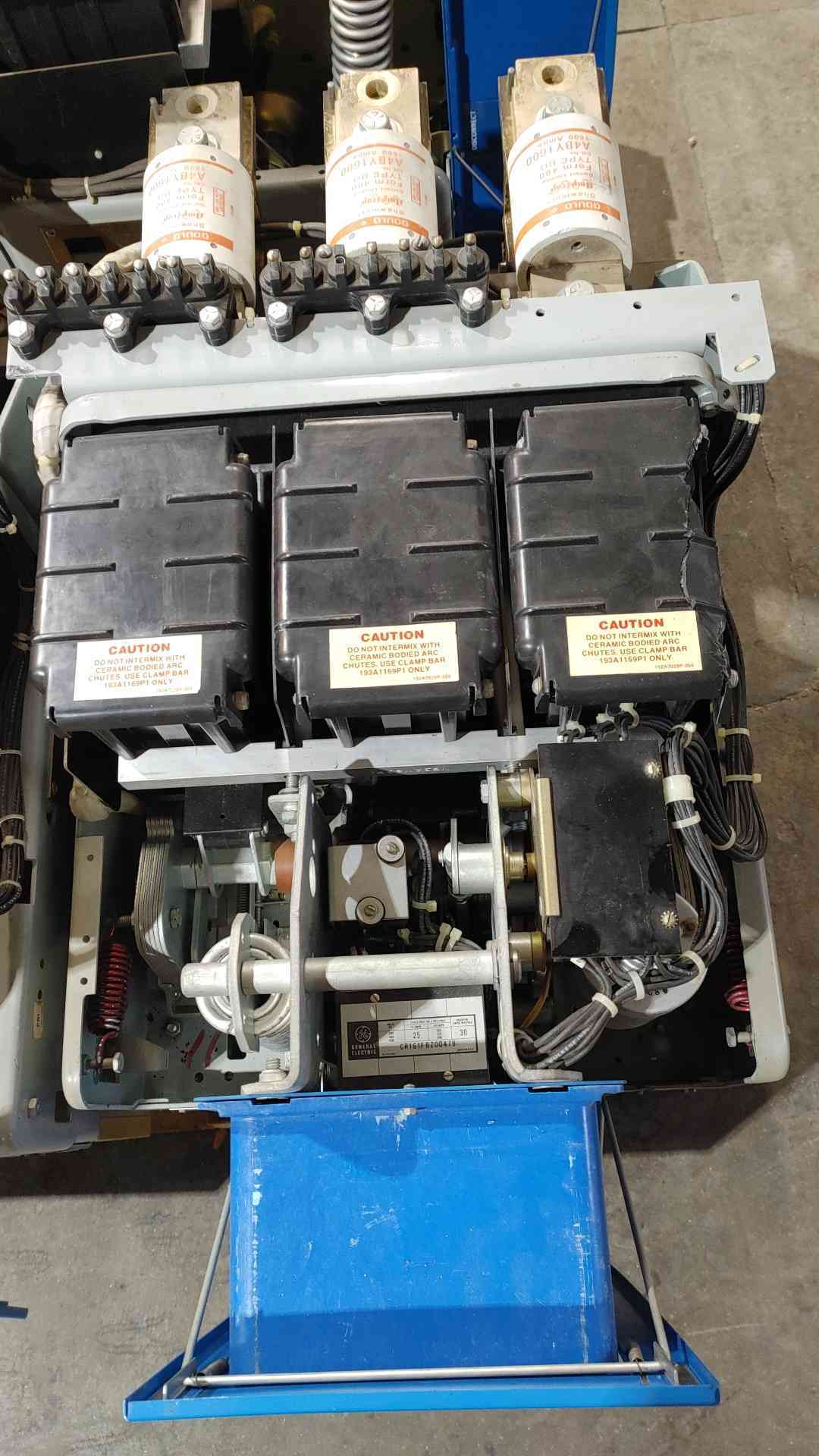 GE 800A Frame 600V 3Poles Fused Low Voltage Power Circuit Breaker AKRU-5B-30-1(SKU: 112395)