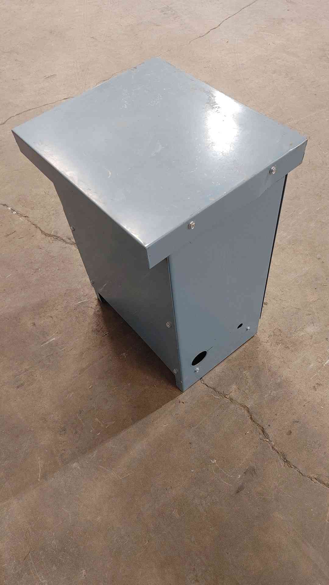 30kVA I-T-E 480v x 208/120V Power Transformer 3F3Y030(SKU: 112423)