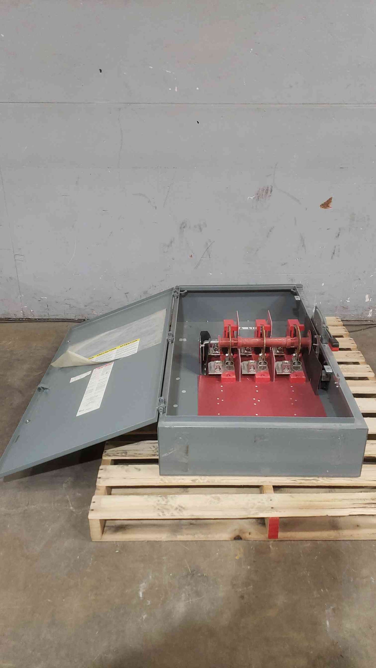 Square D 400A 600VAC Heavy Duty Safety Switch HU365R (SKU: 112427)