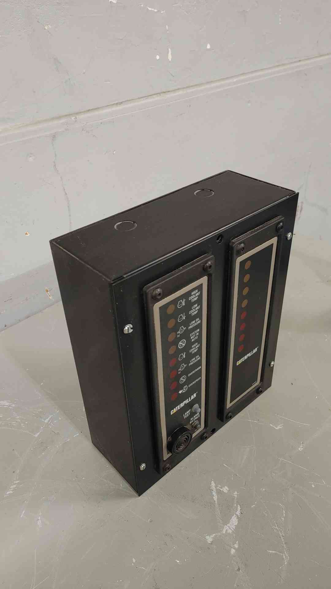 Caterpillar 130-3327 Remote Alarm Annunciator Panel(SKU: 112498)