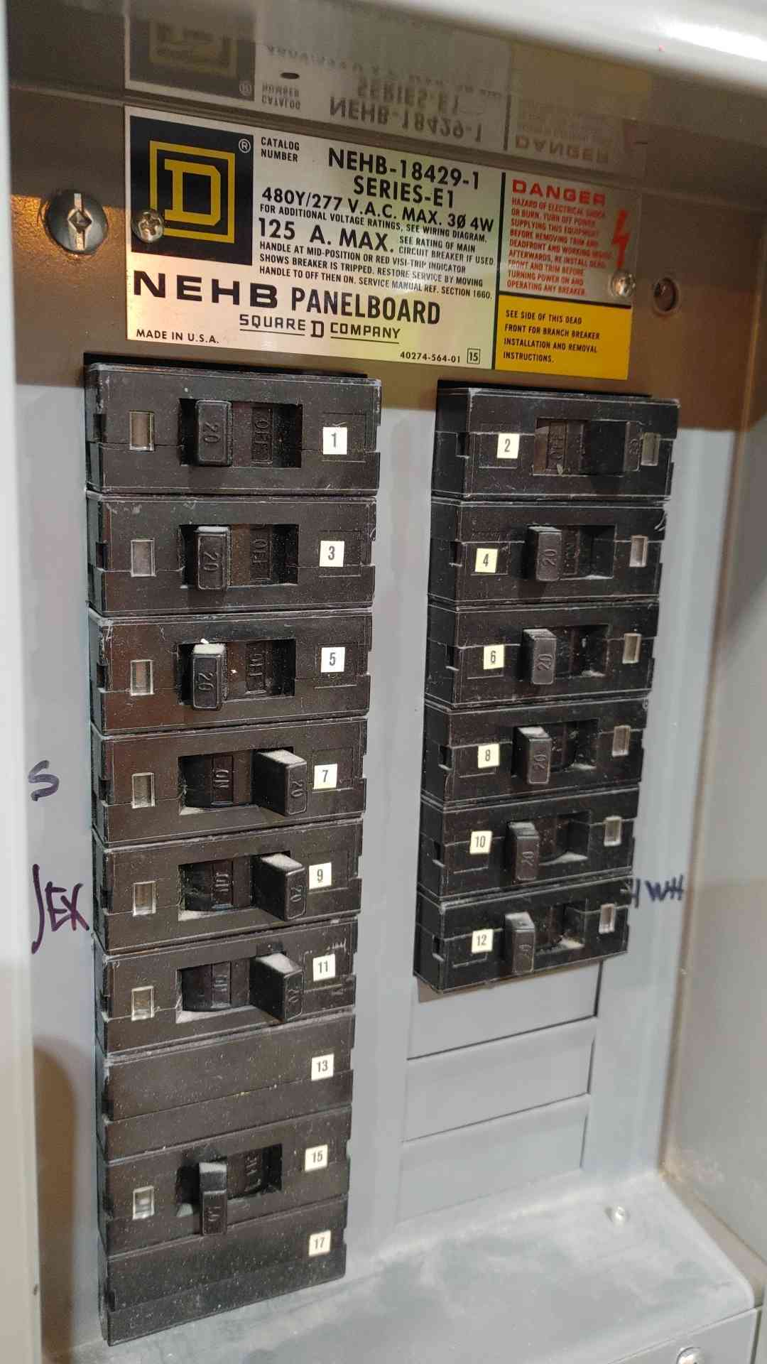 Square D NEHB 125A 480Y/277V 3PH 4W Panelboard NEHB-18429-1(SKU: 112646)