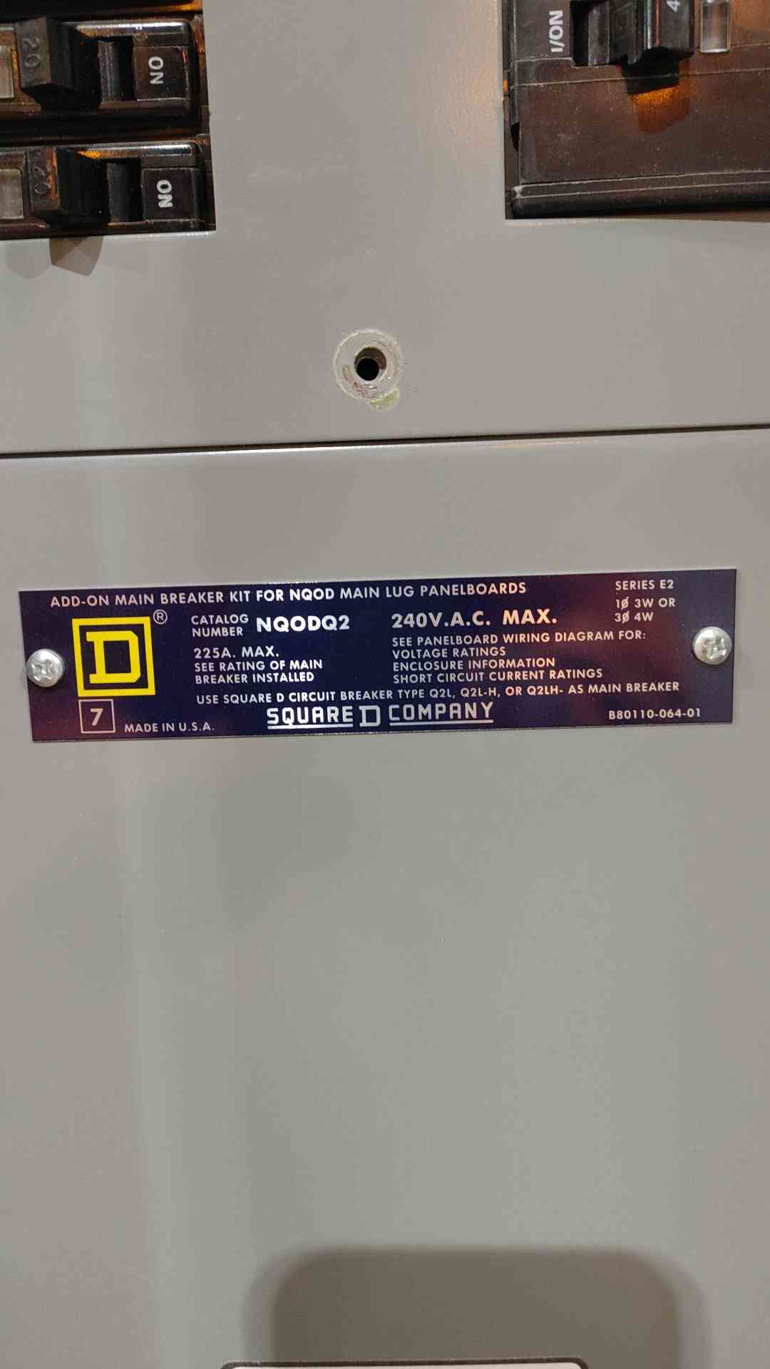 Square D 225A NQ 240V 1PH - 3PH 3W-4W Panelboard w/ Main NQODQ2(SKU: 112654)