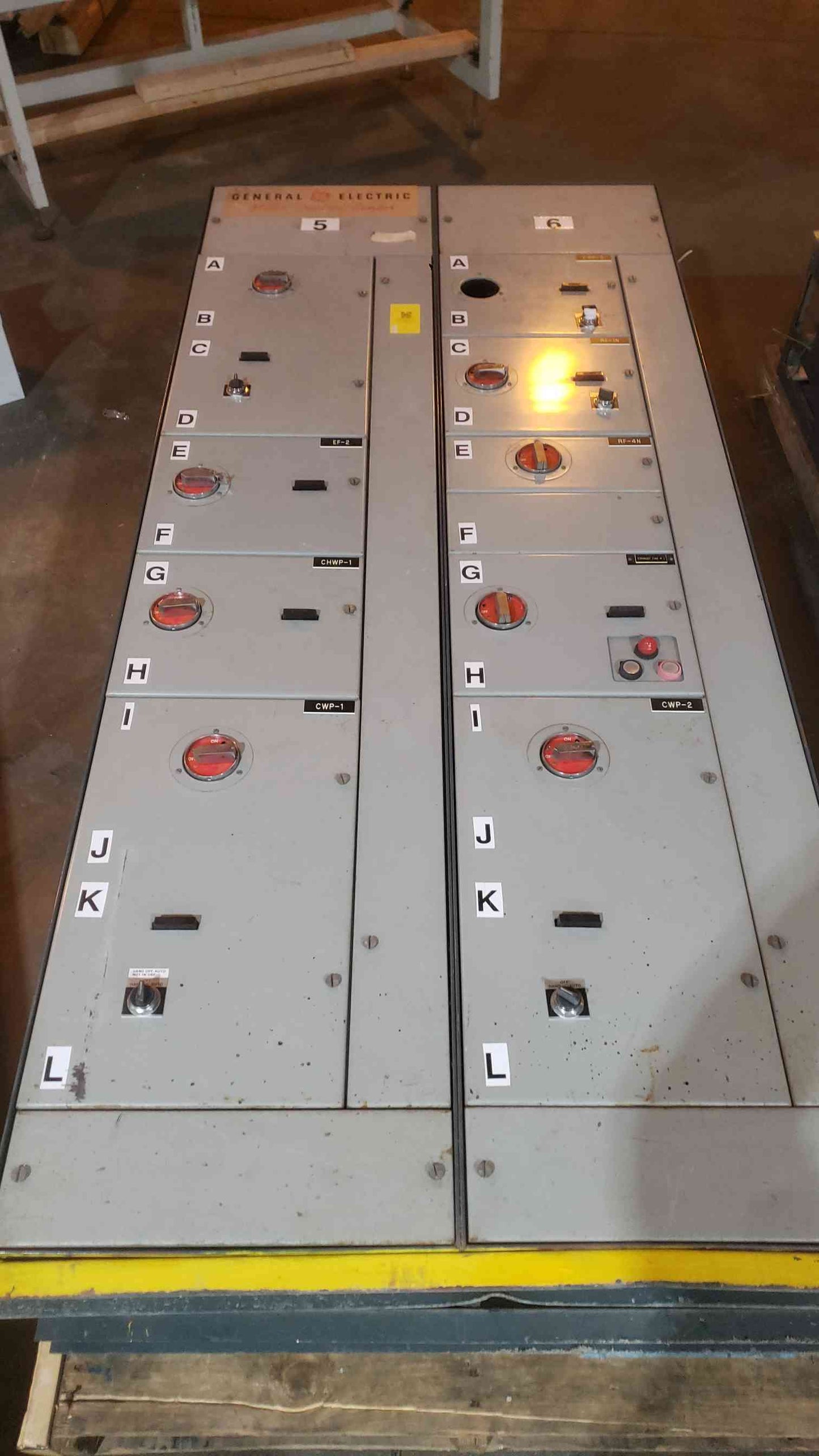 GE 4 Section 600A 480V 7700 Line Control Center (SKU: 112662)