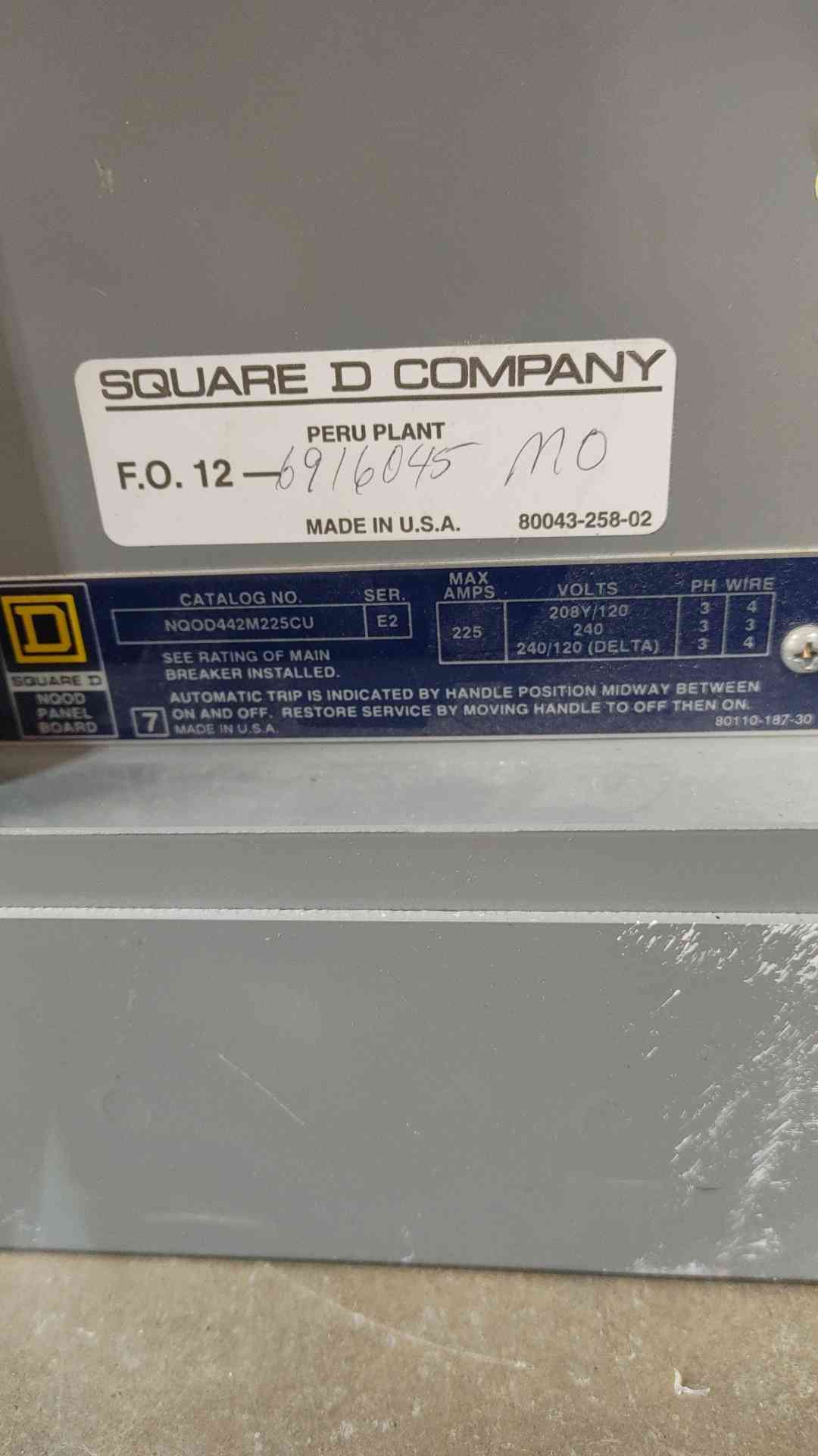 Square D NQOD 225 Amp 42-Circuit Main Breaker Panelboard 208Y/120V 3PH Copper Bus NQOD442M225CU (SKU: 112827)