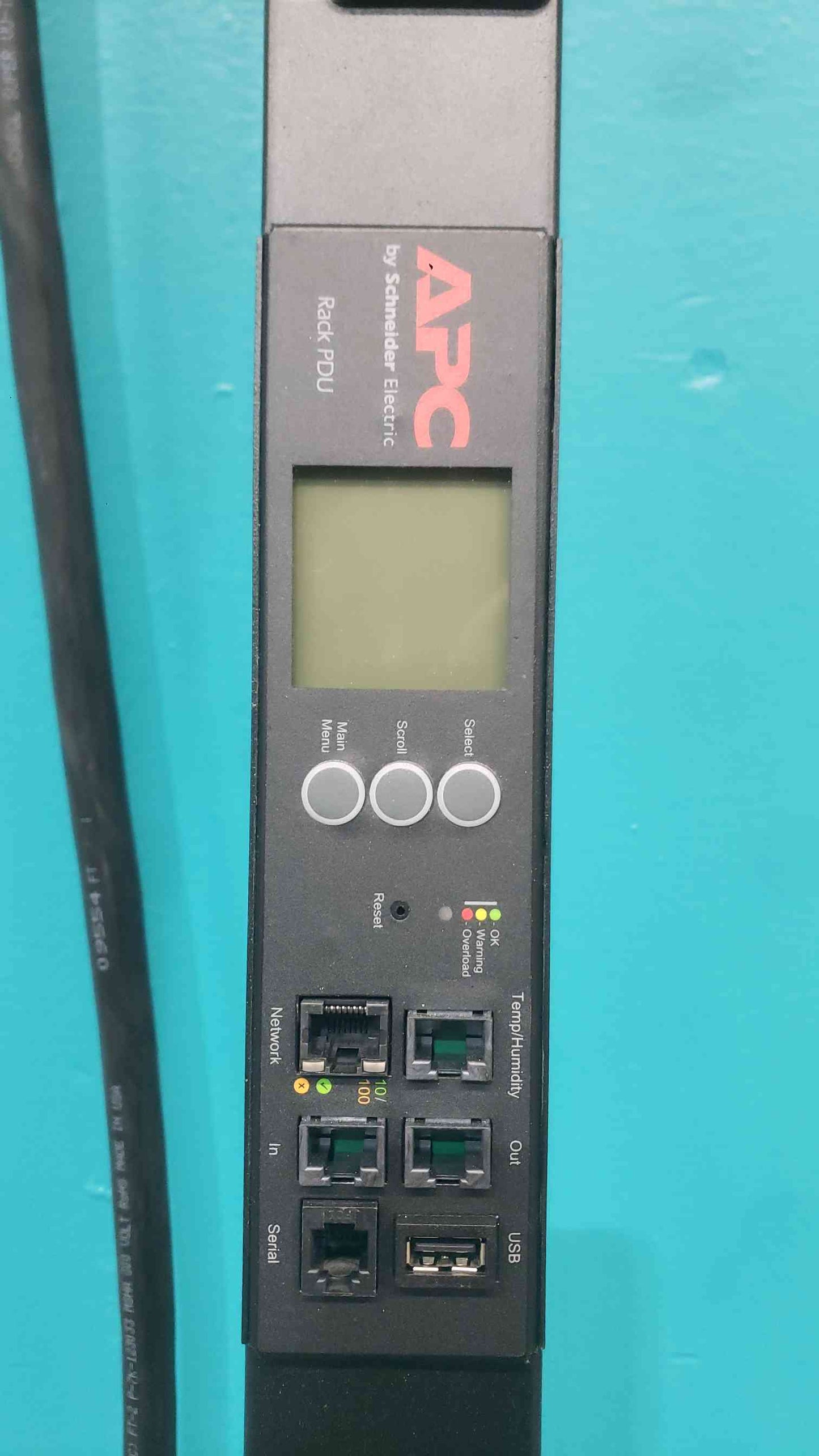 APC AP7961 Switched Rack PDU 3-Phase 208V 16A 24-Outlet (21) C13 (3) C19 L21-20P (SKU: 112958)