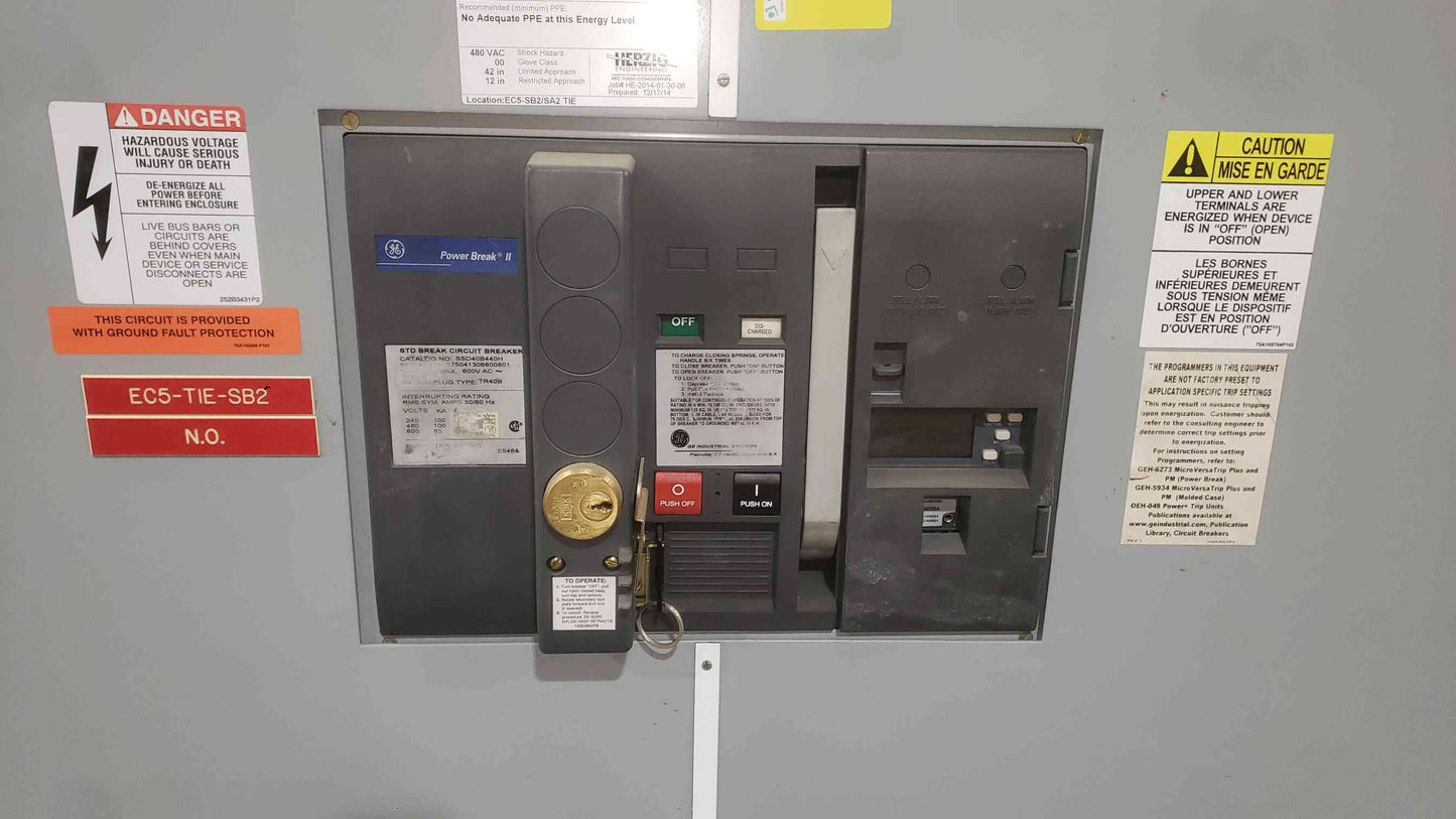 GE Power Break II SSD40B440H 4000A 3-Pole 600V Insulated Case Circuit Breaker in Switchboard Section (SKU: 113121)