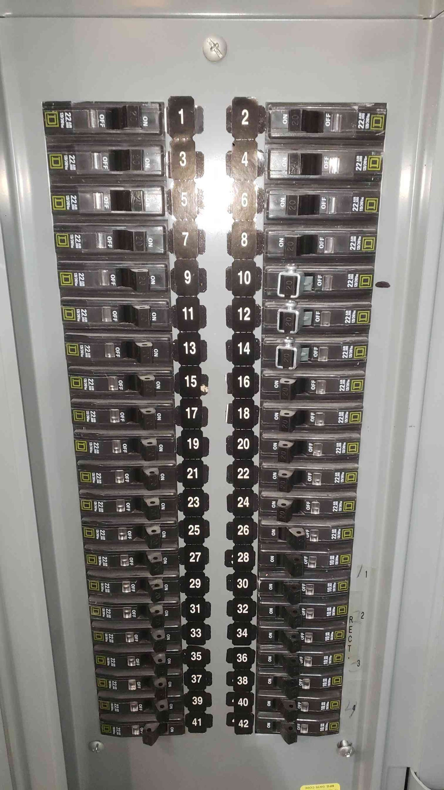 Square D NQOD 225A Panelboard 120/208V 3-Phase 42-Circuit Copper Bus QJL36225 Main (SKU: 113110)