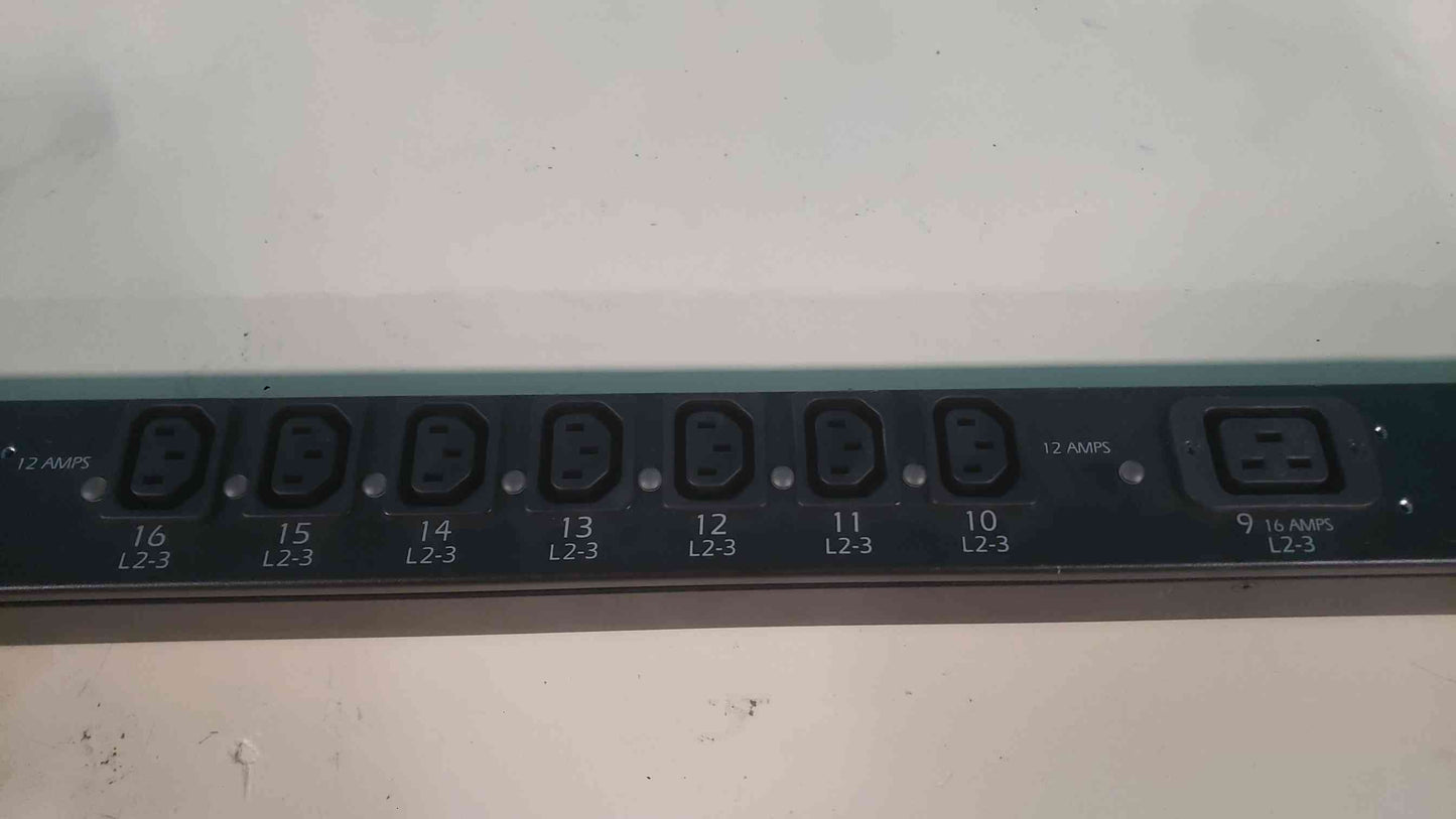 APC AP7961 Switched Rack PDU 3-Phase 208V 16A 5.7kW 0U (21) C13 (3) C19 L21-20P