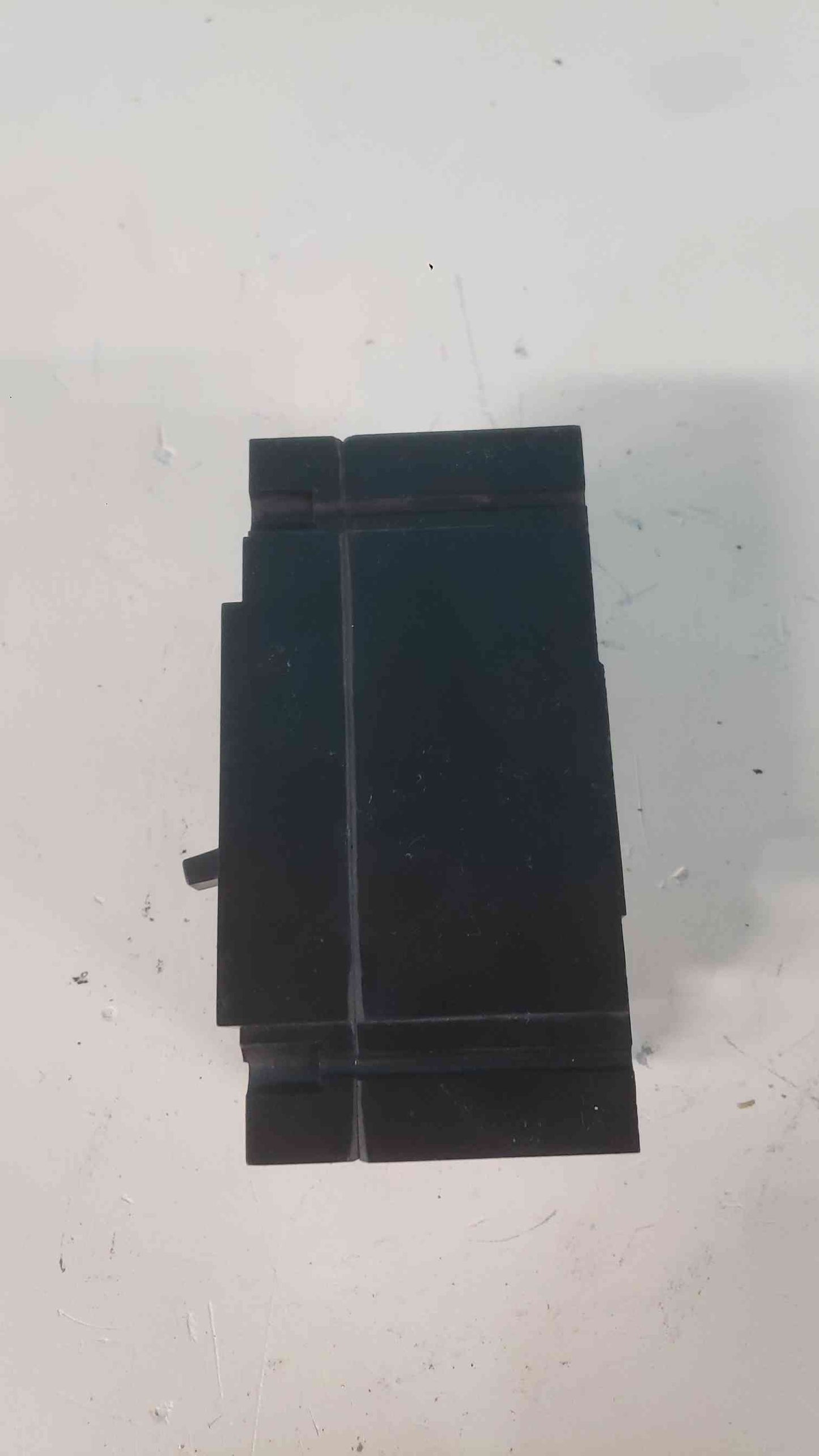 GE TED134015 Circuit Breaker 3-Pole 15A 480V 600V Molded Case Industrial E-Frame