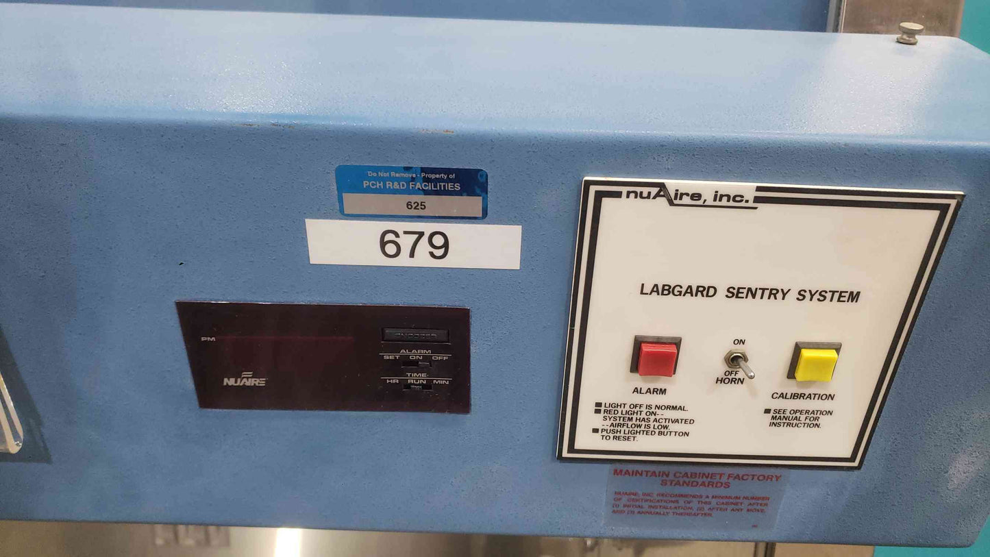 NuAire 4' Biological Safety Cabinet NU-425-400 (SKU: 113643)