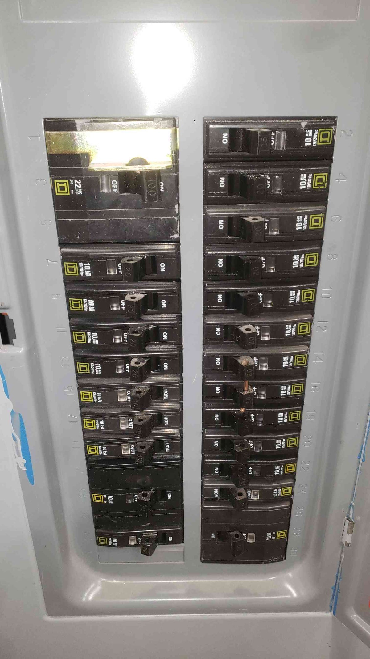 Square D QO 3 Phase Panelboard 100A Main Breaker 2x 20A 3-Pole QOC30U 120/208V Panel