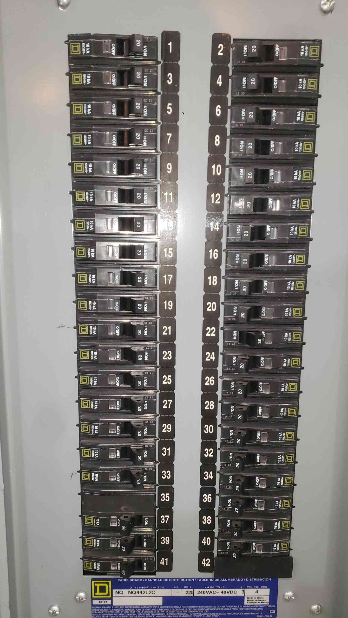 Square D NQ 3 Phase Panelboard 225A Main Breaker 39x 20A QOB 1-Pole NQ442L2C 208V
