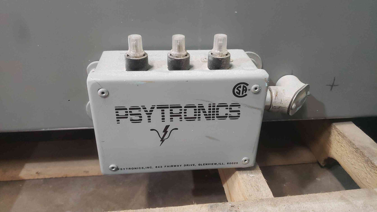 Siemens 120/220V 3 Phase Industrial Panelboard Siemens 600A Main 125A 100A Breakers