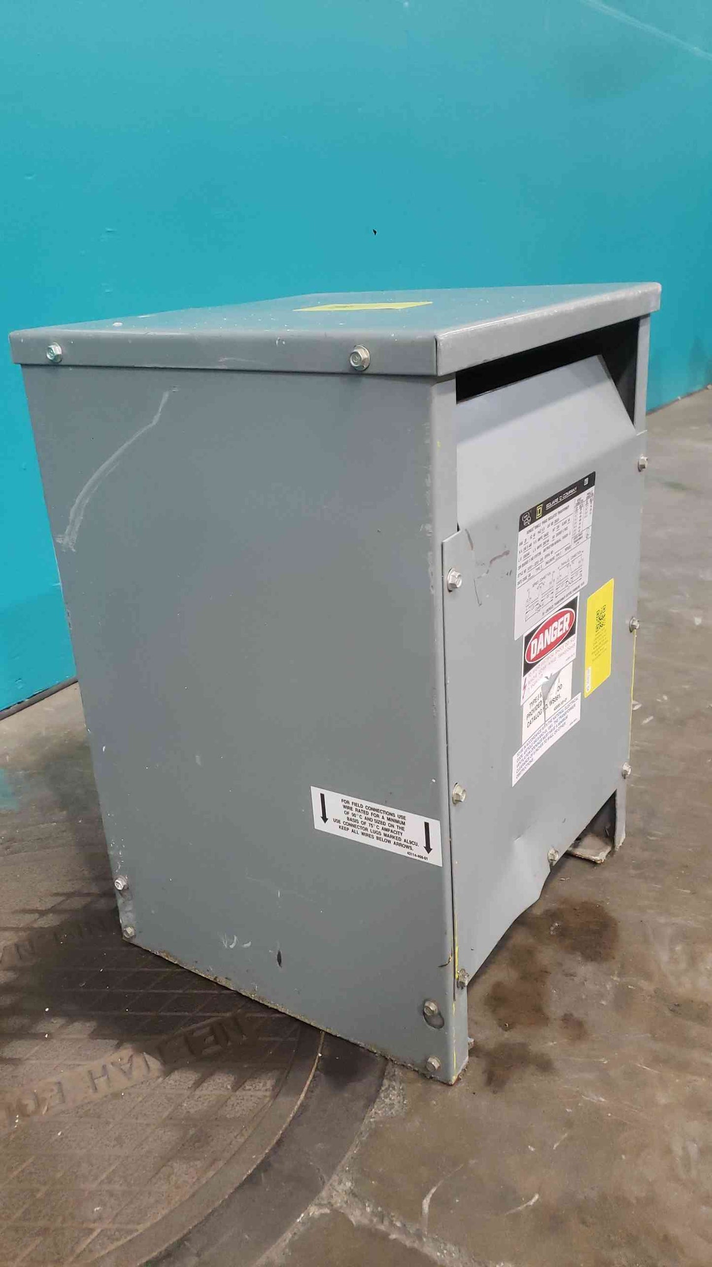 Square D 25S3H 25 KVA Single Phase Transformer 240/480V to 120/240V Dry Type