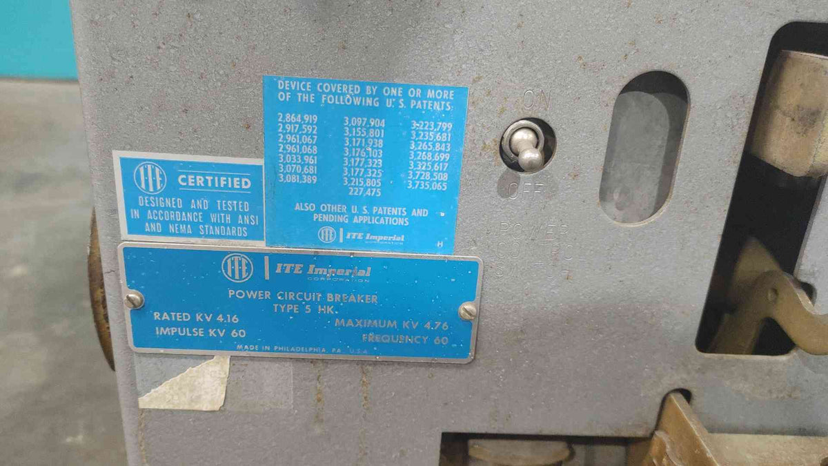 ITE 5HK250 1200 Amp 5KV Power Circuit Breaker 5HK 250 MVA 125VDC Draw Out