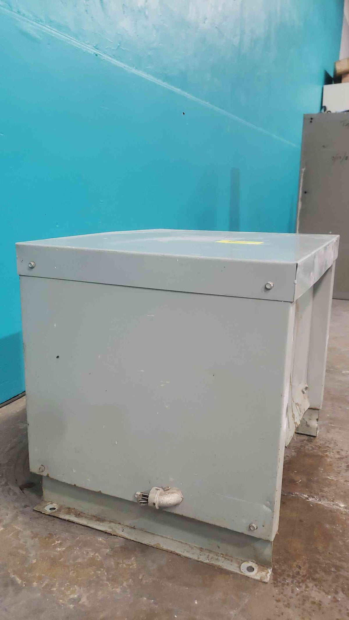 Acme T-1A-53312-3S 30 KVA 3 Phase Dry Type Transformer 480V to 208Y/120V Style G