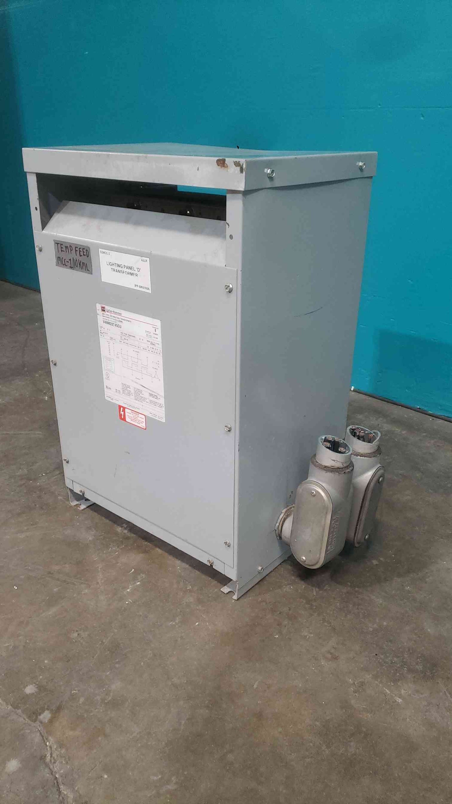 Cutler-Hammer 45KVA 480-208Y/120 3PH Transformer V48M28T45CU (SKU: 113760)