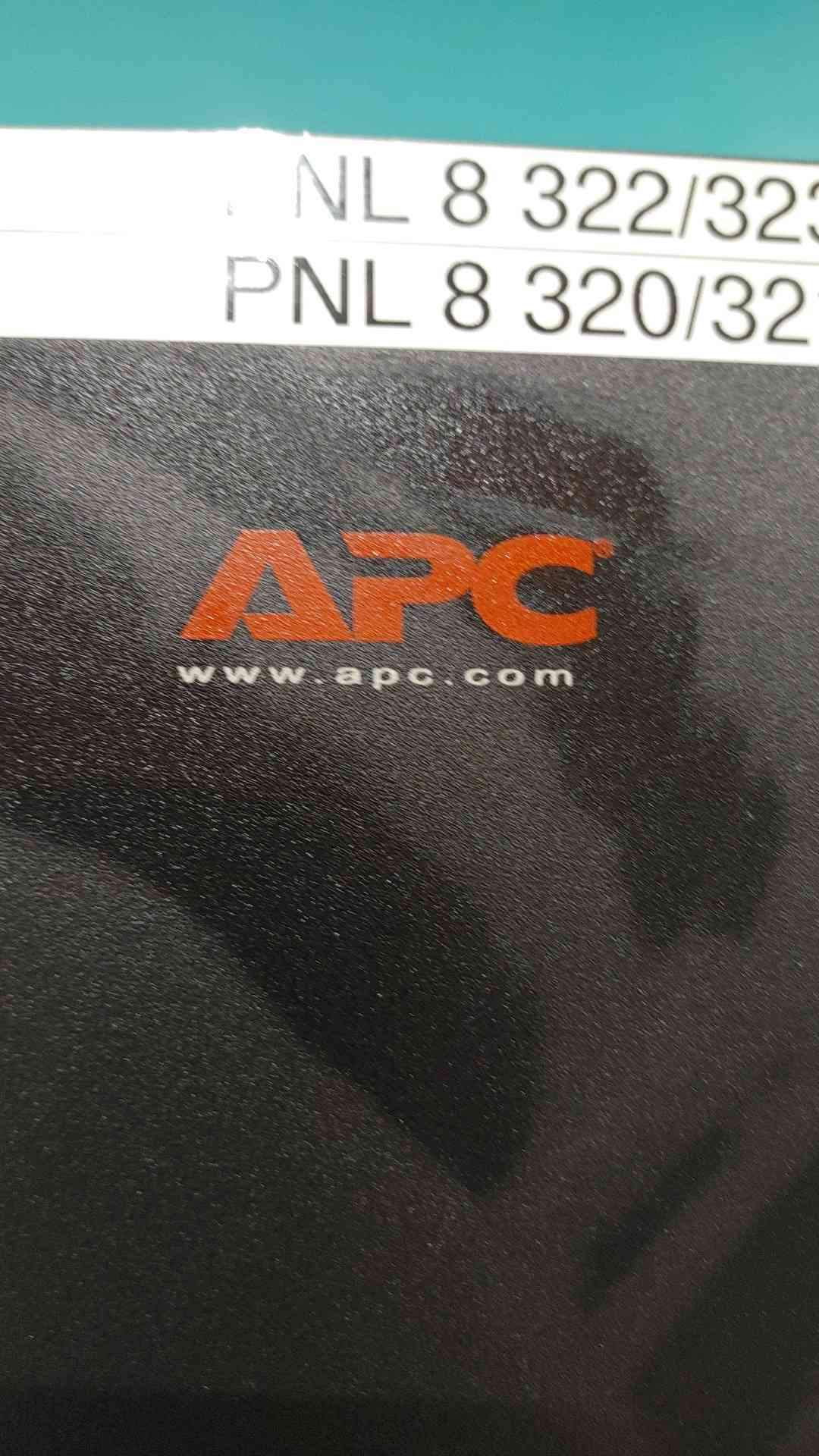 APC ACF102BLK Rack Air Removal Unit NetShelter Server Enclosure Cooling Fan 230V