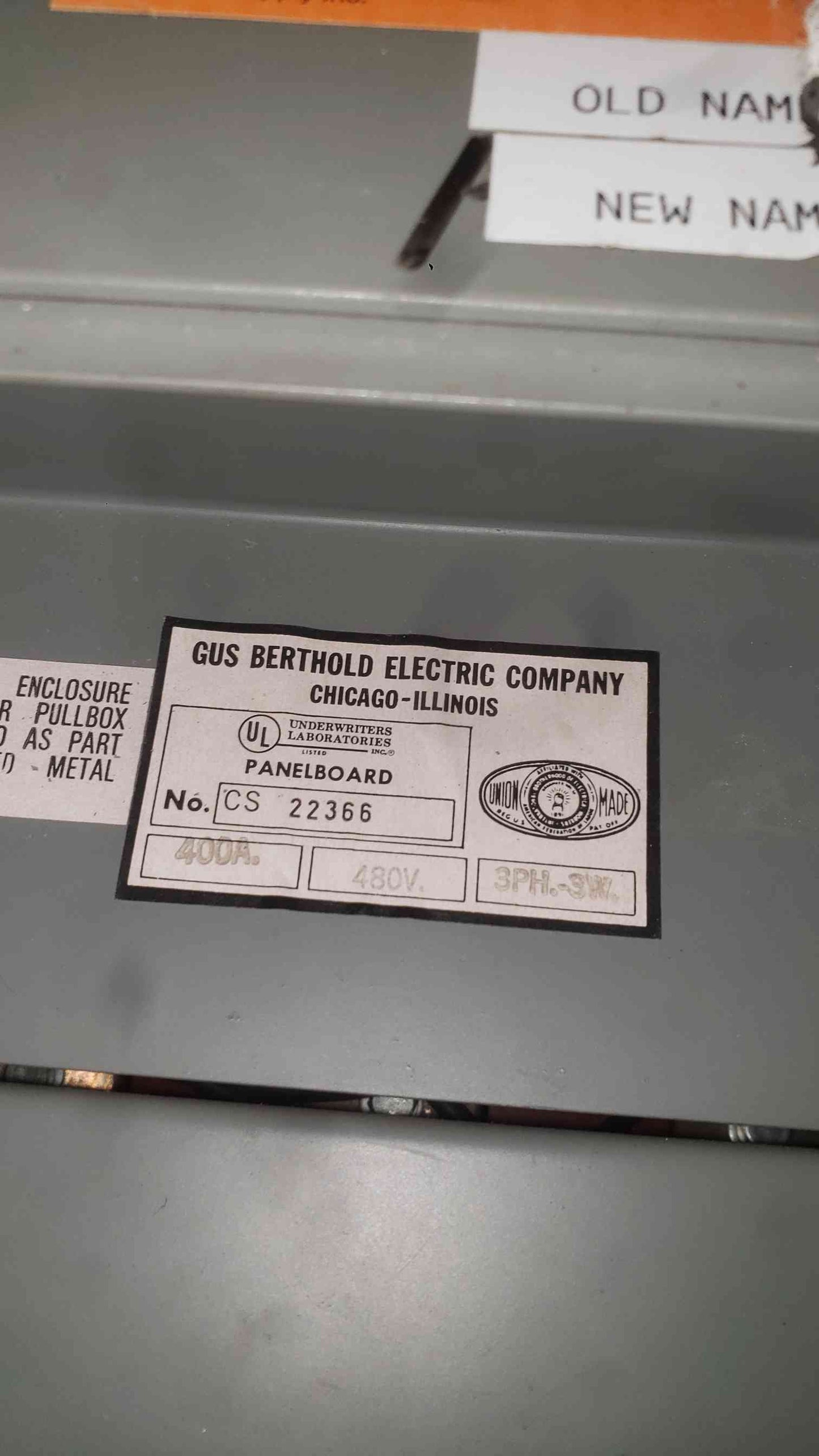 ITE 400A 480V 3 Phase Distribution Panel with 20x ITE 3-Pole Breakers