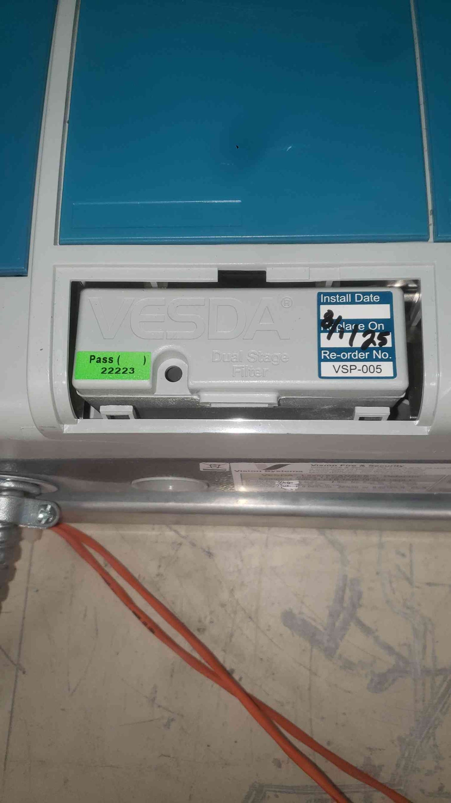 Siemens VESDA LaserSCANNER VLS-200 Aspirating Smoke Detector VLS200 4-Pipe
