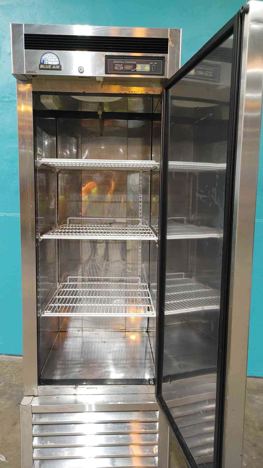Blue Air BSR23 27" Stainless Steel 1 Door Commercial Reach-In Refrigerator 23cf