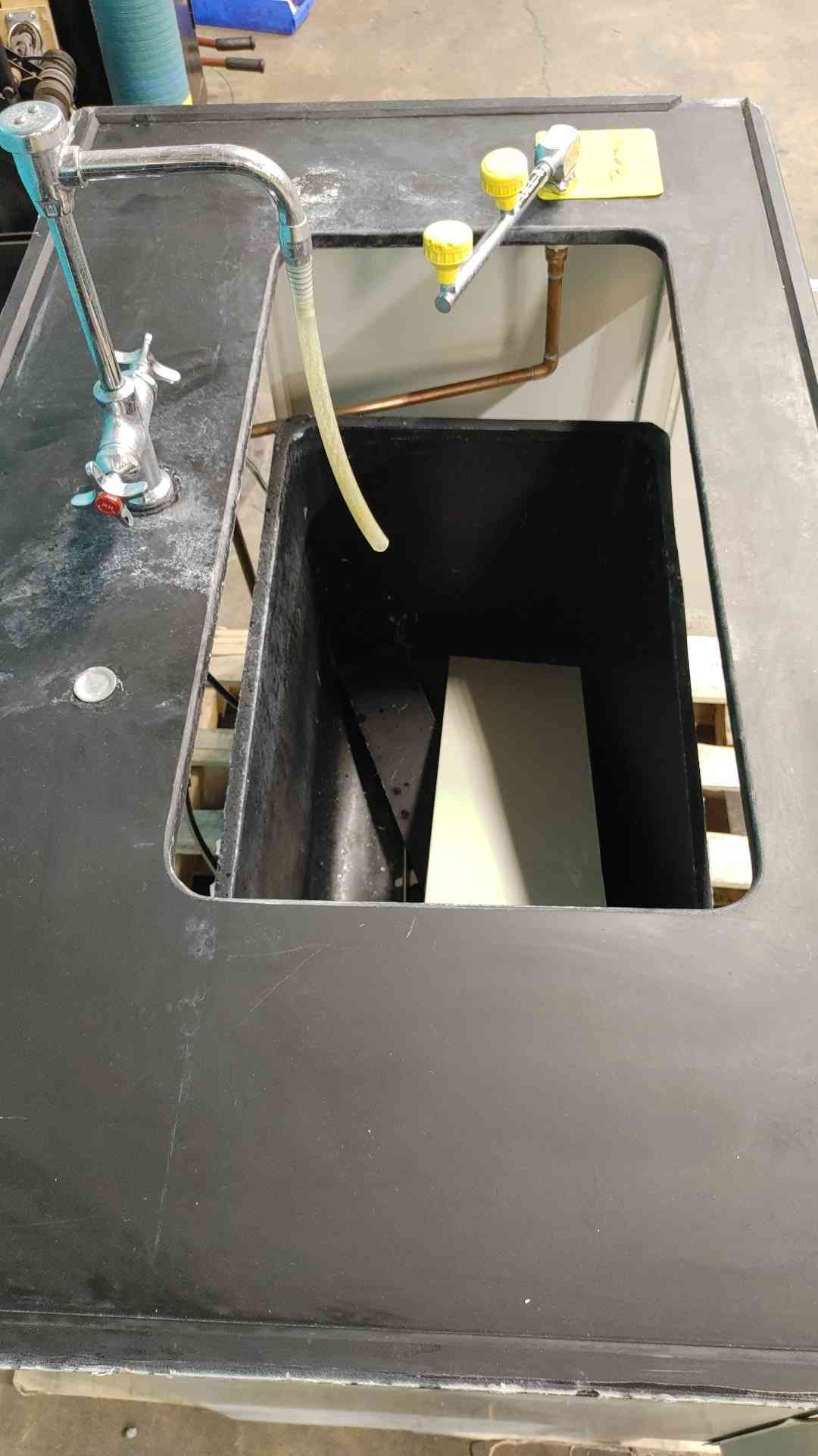 Fisher Hamilton Inc. Lab Sink With Eye Wash Station 31"