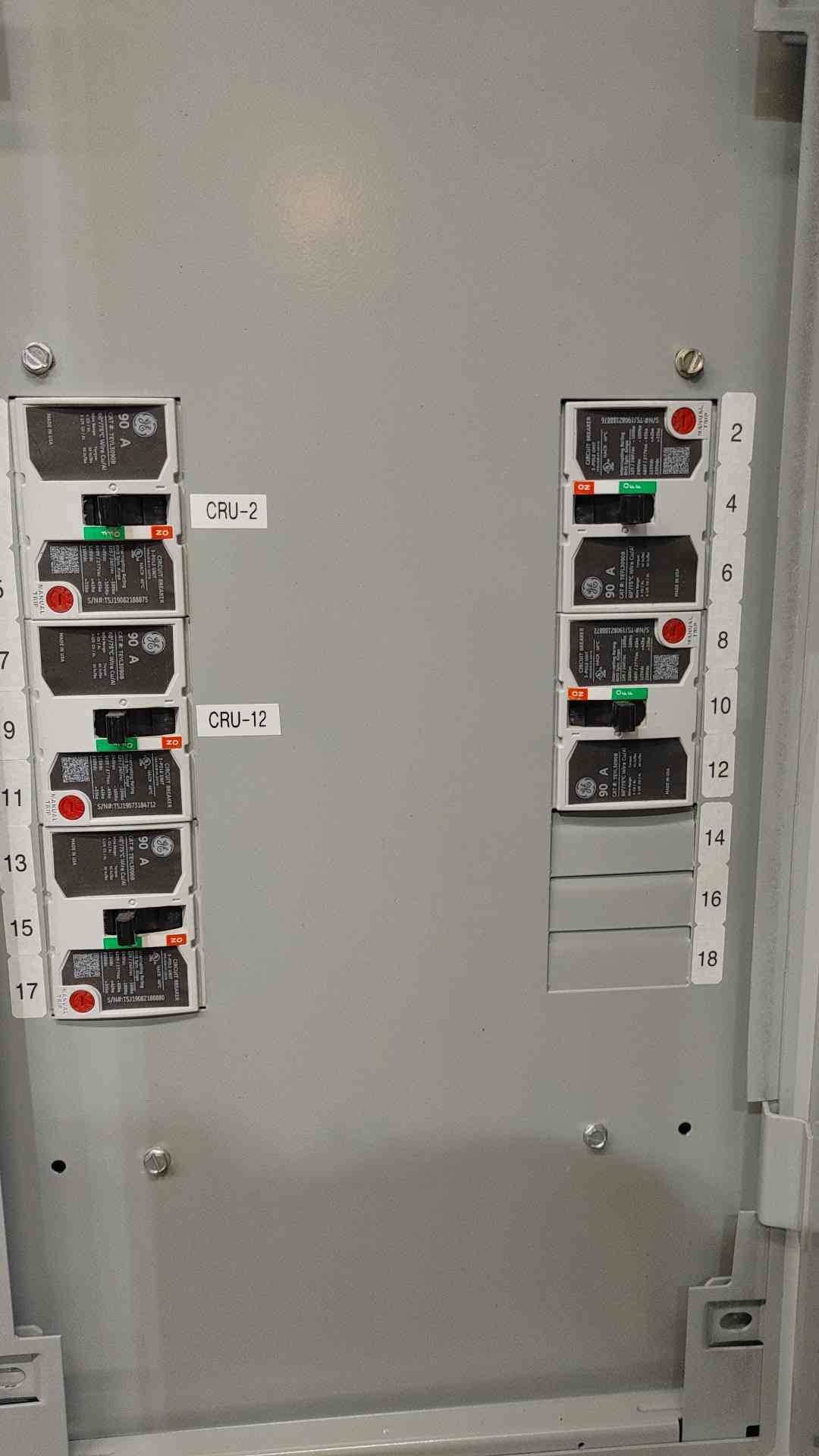 GE A-Series II 400A 480Y/277V 3 Phase Main Breaker Panelboard Loaded 5x TEY 90A