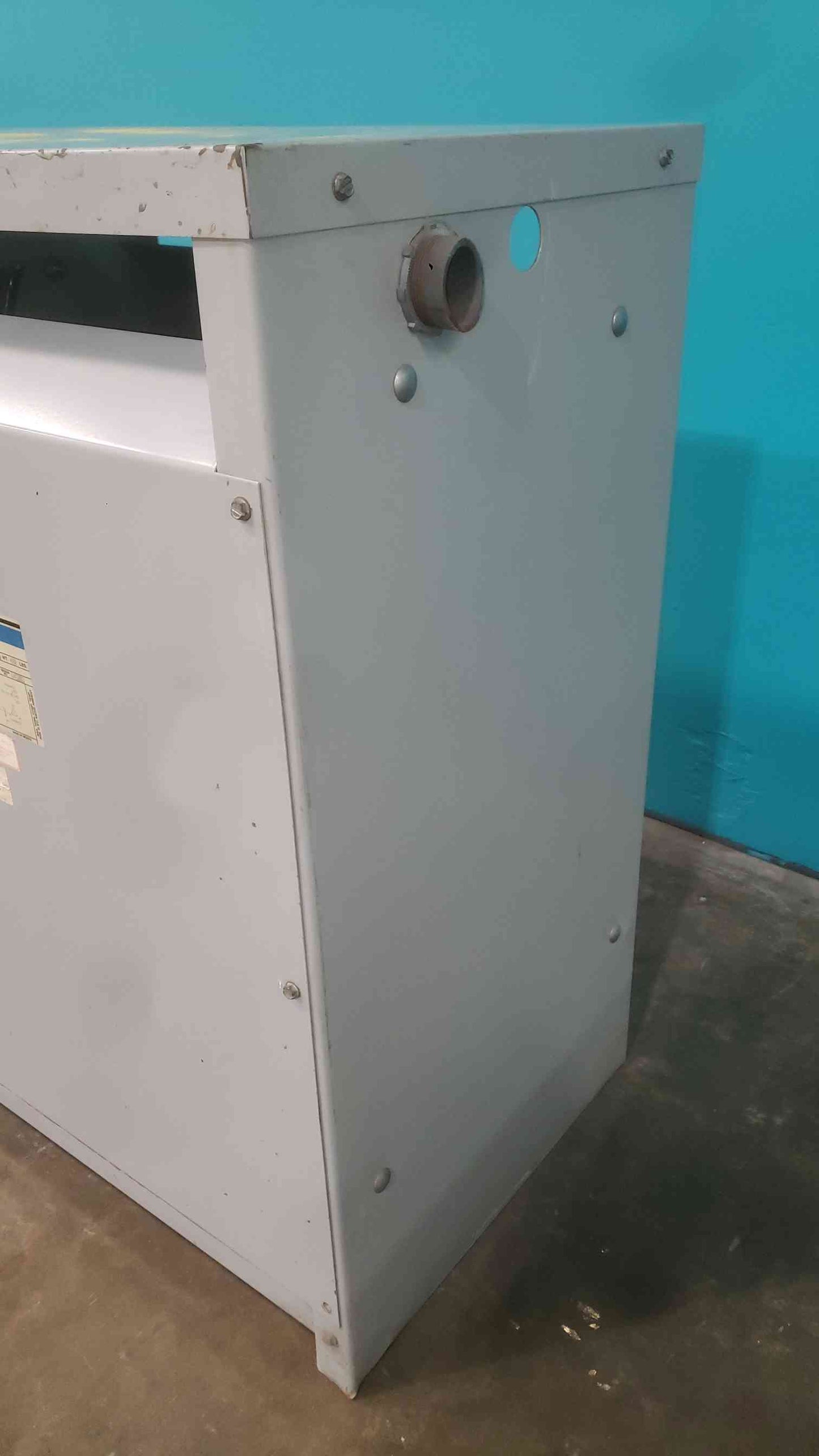 Westinghouse 45 KVA Transformer 3 Phase 480V Delta to 208Y/120V V48M28B45R