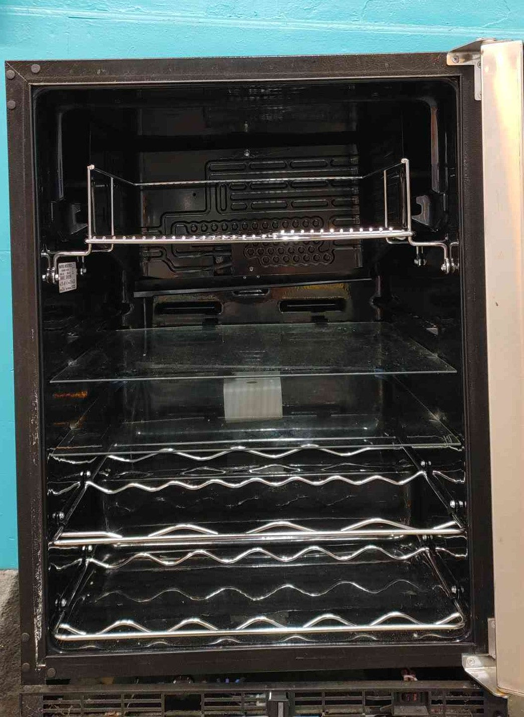 Marvel 6BAR6013 24" Undercounter Beverage Center Wine Refrigerator Glass Door