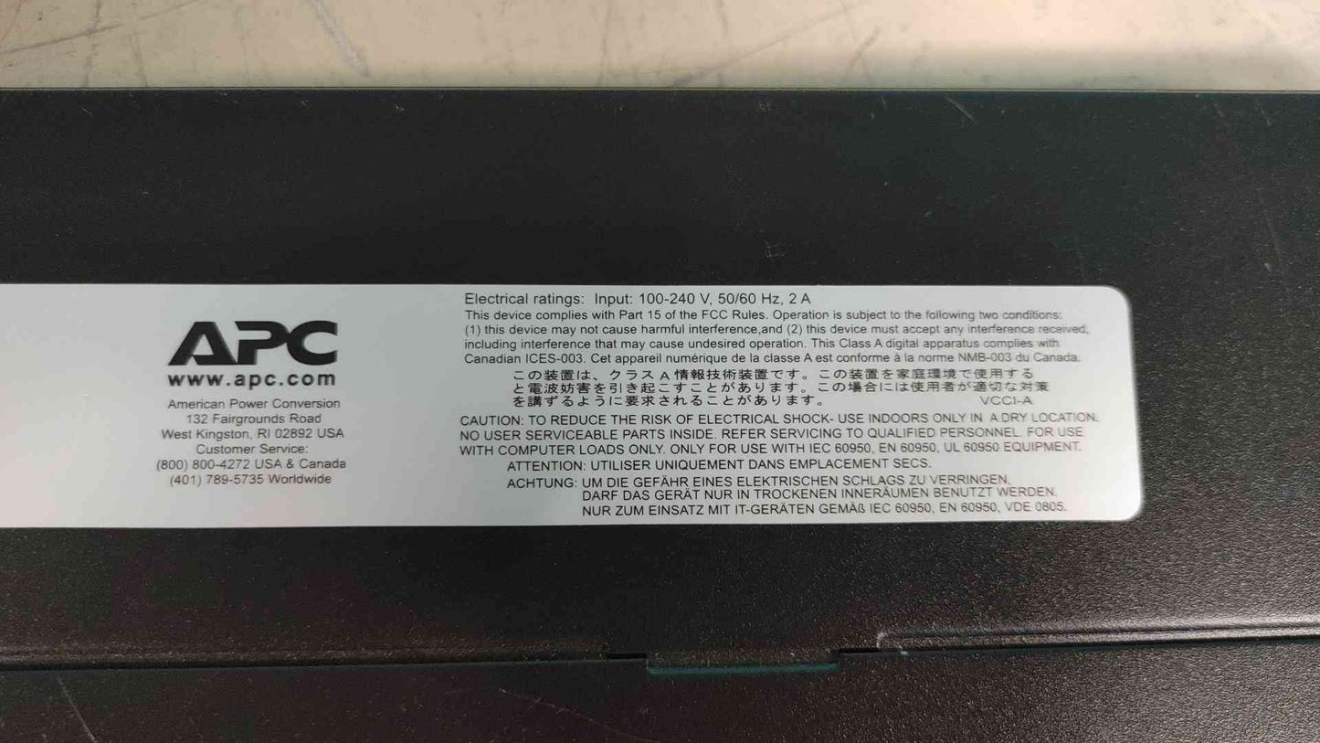 APC NetBotz Rack Monitor 550 Environment Security Appliance 1U NBRK0550 Switch