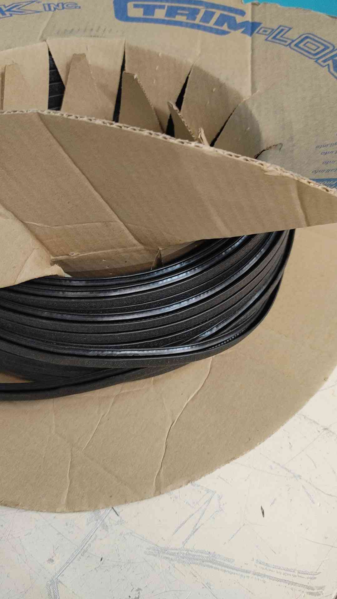 Trim-Lok 1640SB3-708-100 Black PVC Edge Trim Seals 100 FT Spool Fits 3/32-3/16"