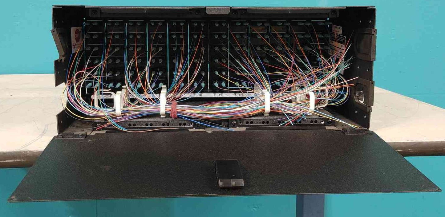 Corning CCH-04U LANscape 4U Fiber Optic Rack Mount Closet Connector Housing
