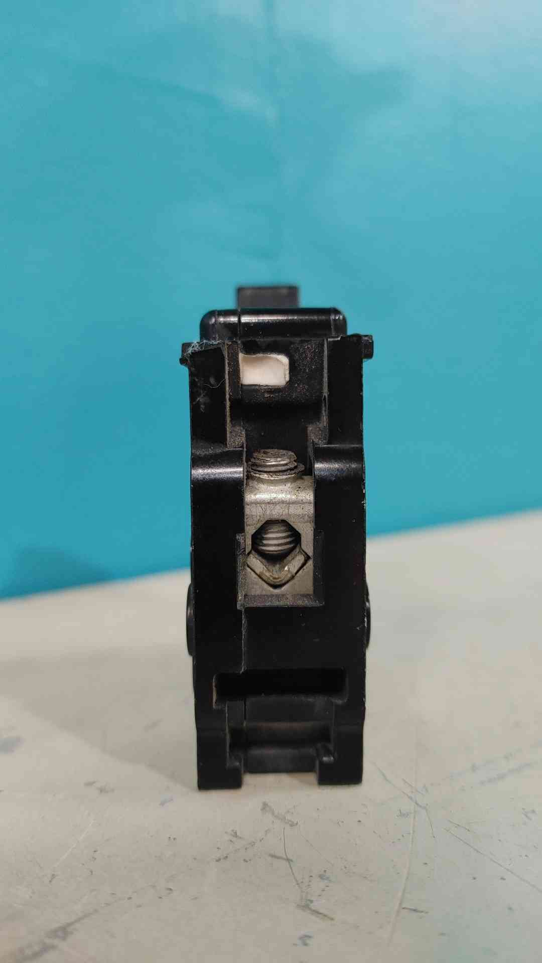 ITE Imperial QP1-B015 15 Amp 1 Pole Circuit Breaker Type EQ-P Siemens QP 15A 120V