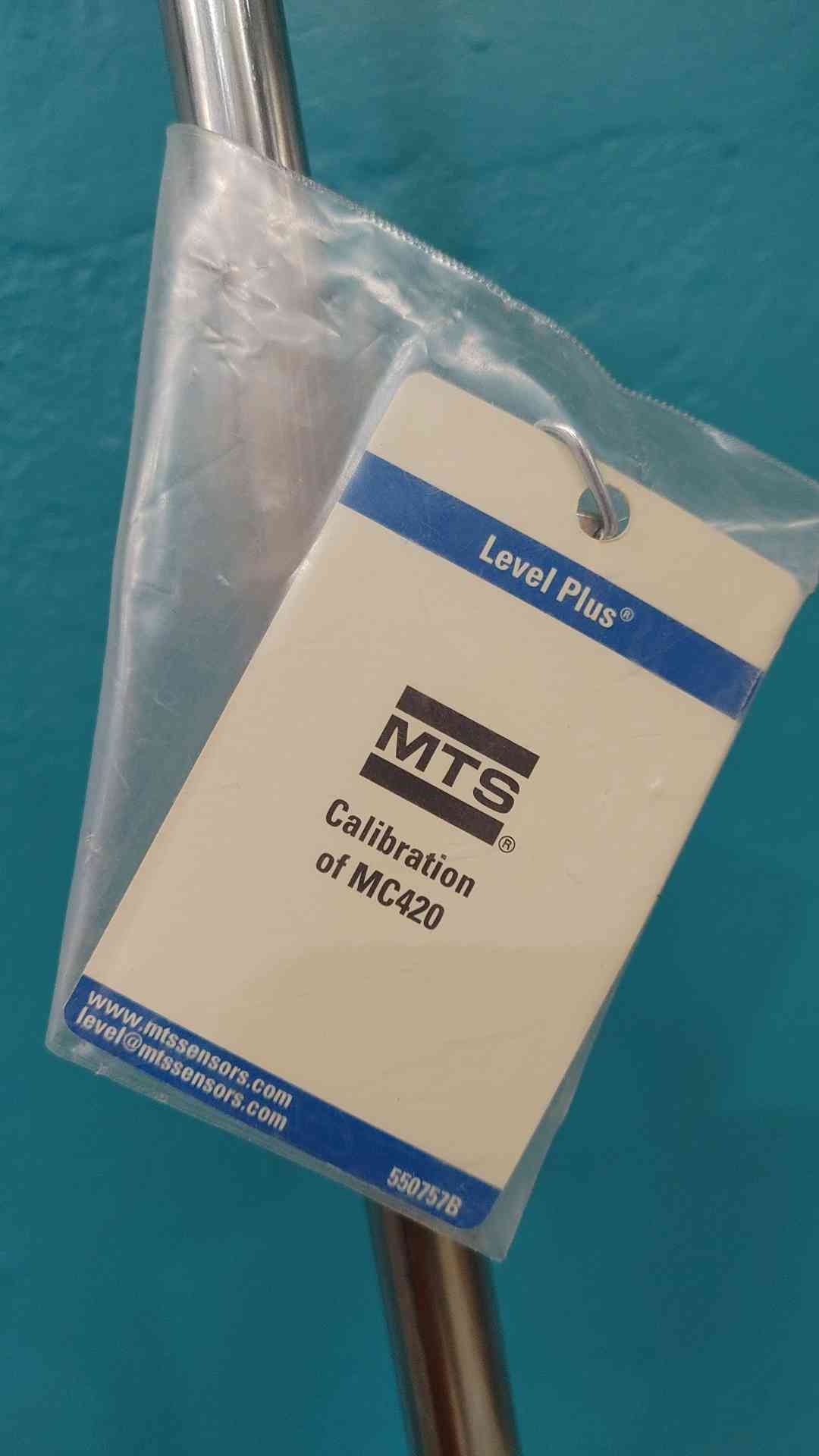 MTS Level Plus MC420 Liquid Level Sensor Transmitter Probe Magnetostrictive