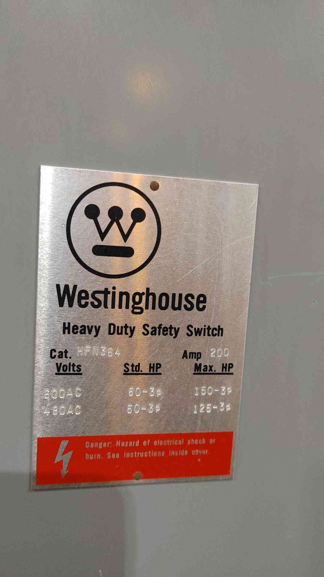 Westinghouse HFN364 200A 600V 3-Pole Fusible Safety Switch Disconnect w Fuses
