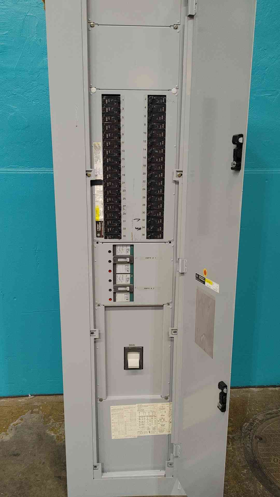 GE AEF3364BBX 400A 480Y/277V 3PH Panelboard 36x TEY 20A 1P & THED 150A Breakers