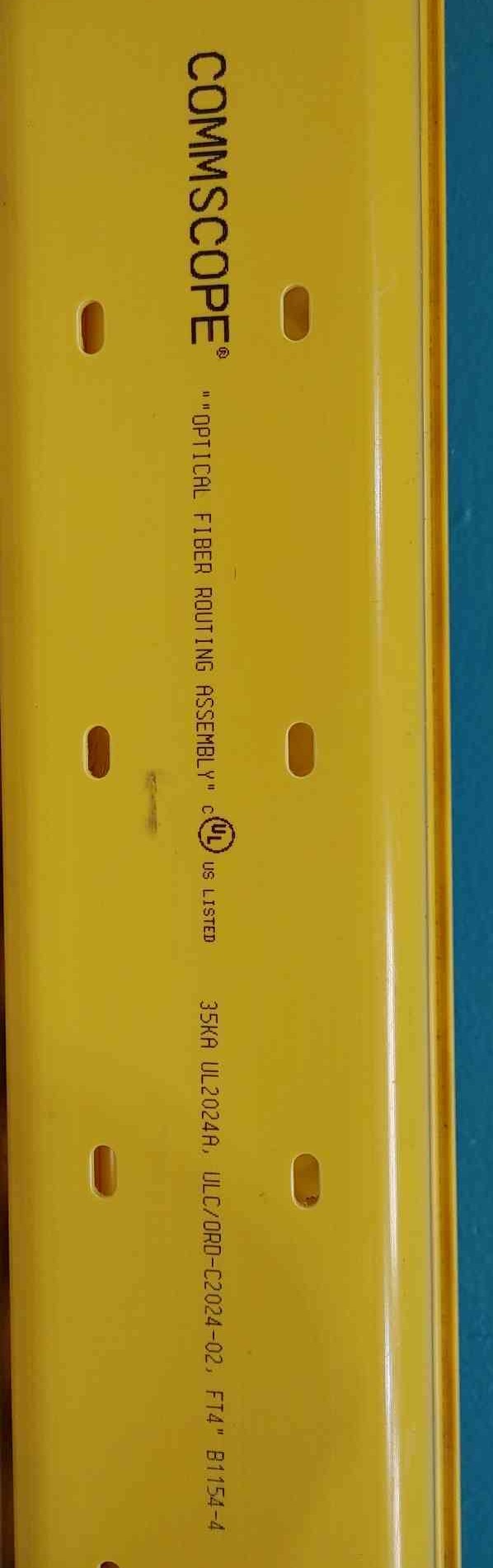 CommScope FiberGuide 4x4 Slotted Channel Fiber Cable Duct Raceway FGS-KTW2-K