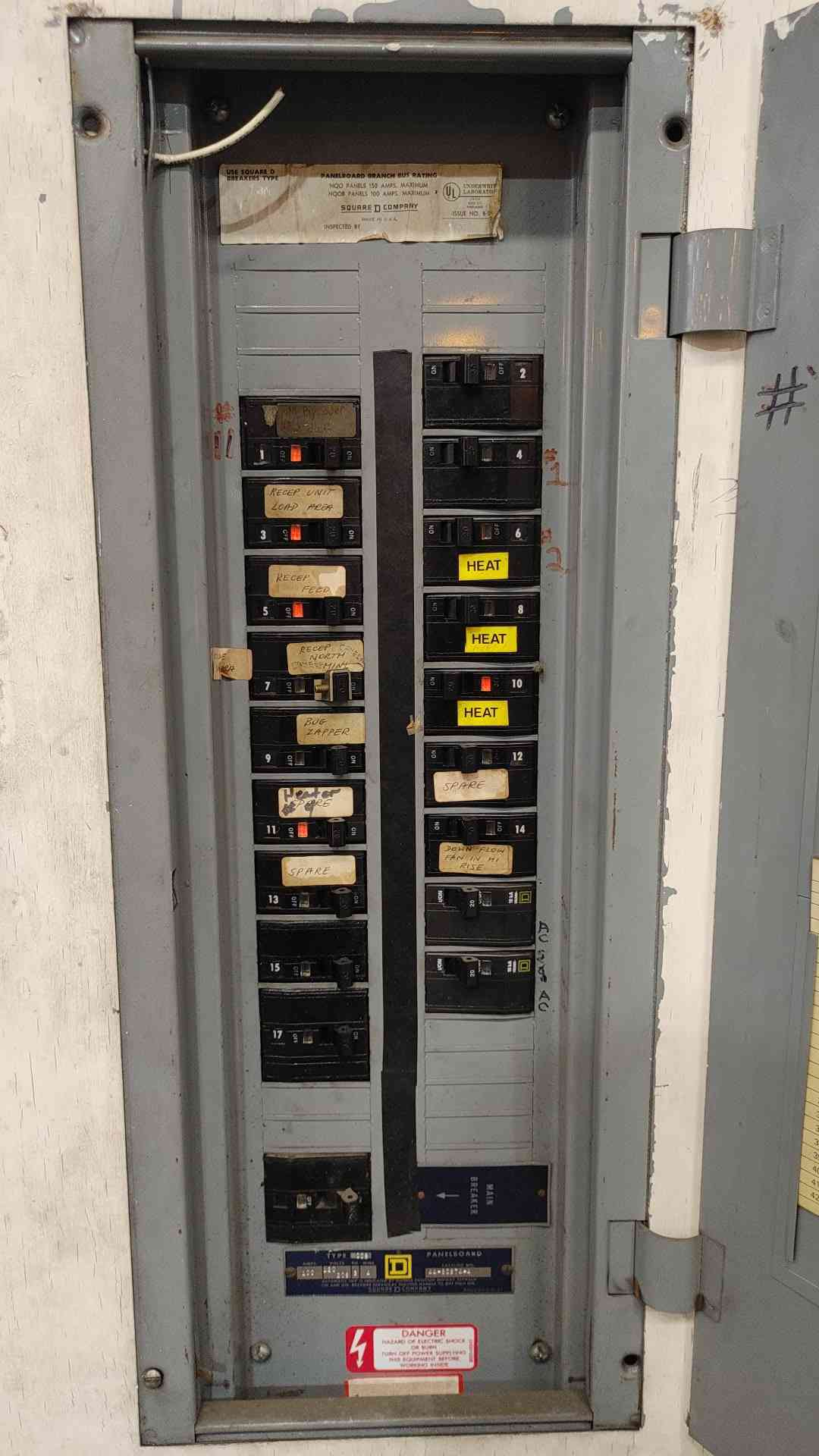 Square D NQOB Panelboard 120/208V 3PH 100A Main Breaker Panel Enclosure Loaded