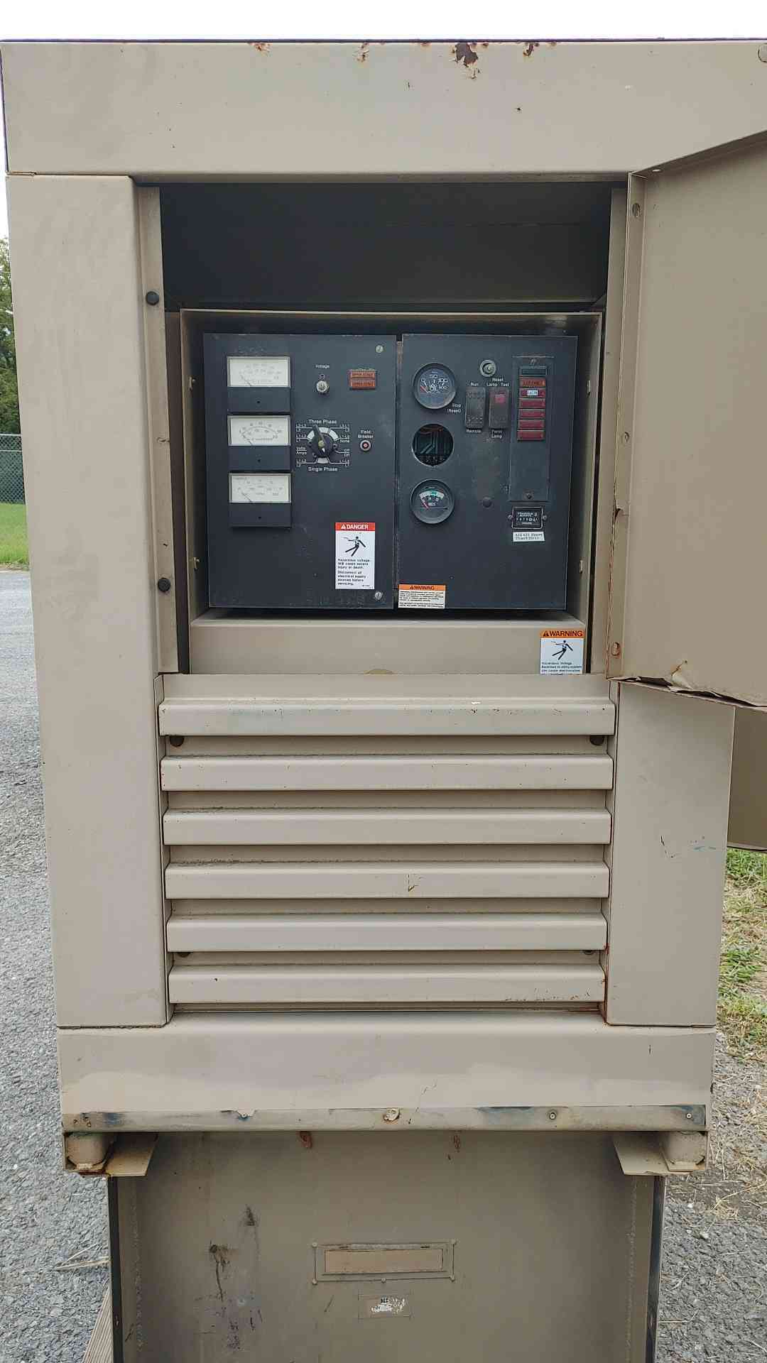 Cummins ONAN 50KW 3PH 33KW 1PH Diesel Generator -MODEL No. 50DGCA- 1241Hrs TESTED(SKU: 115141)