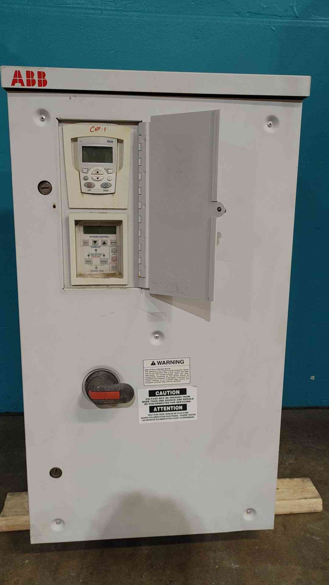 ABB ACH550-BCR-031A-4 20 HP VFD Drive 480V 31A Contactor Bypass NEMA 12 Enclosure