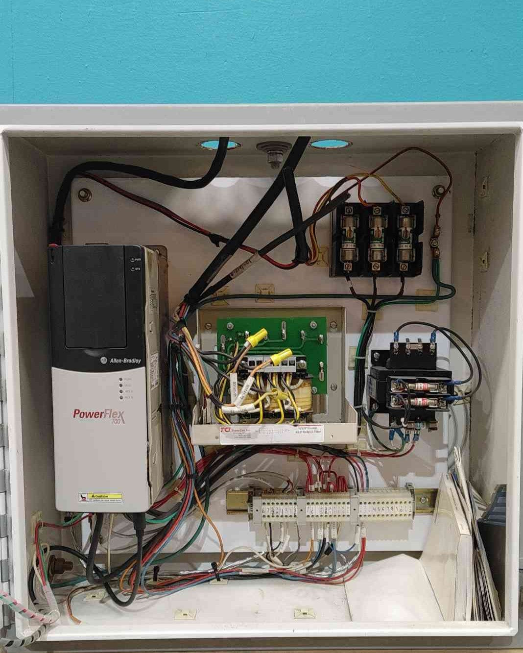Allen Bradley PowerFlex 700 VFD Control Panel 480V TCI Filter Door Keypad Enclosed