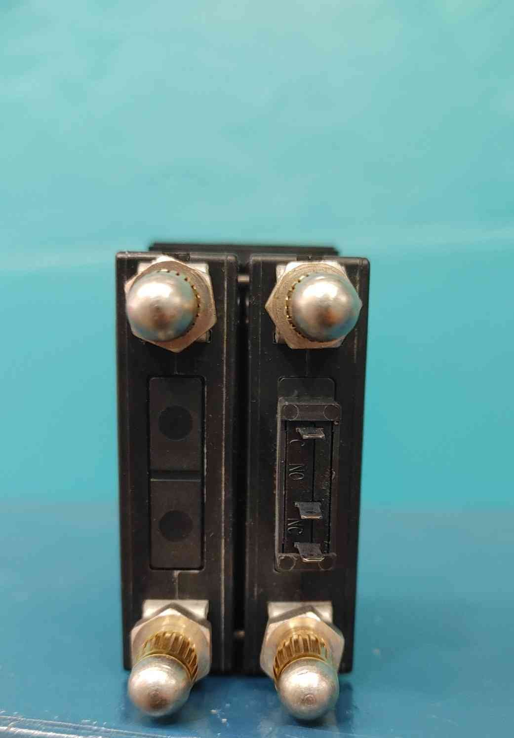 Airpax Sensata LELHPK11-1REC4 125A 80V DC Hydraulic Magnetic Circuit Breaker 2P