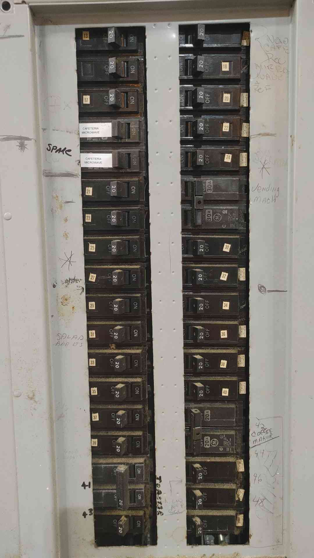 GE AQF3364MBX A-Series 400A 208Y/120V 3PH Panelboard Loaded Breakers No Cover