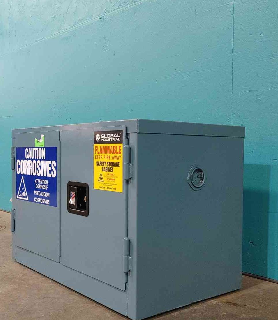 Global Industrial Flammable Corrosive Safety Storage Cabinet Steel Low Profile