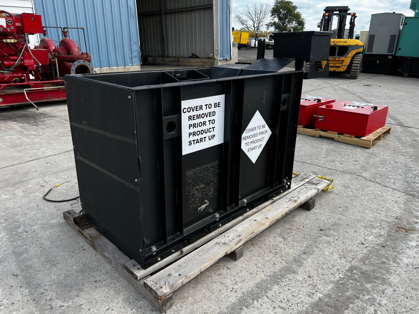 Unused Surplus Diesel Tank for Genset, Slight Damage