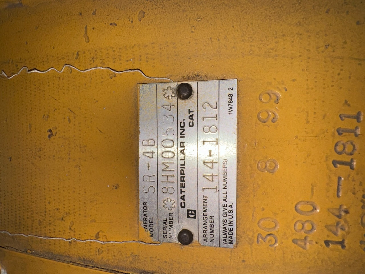 Cat 3512 STD  1135kW  Hours: 369  2500A breaker