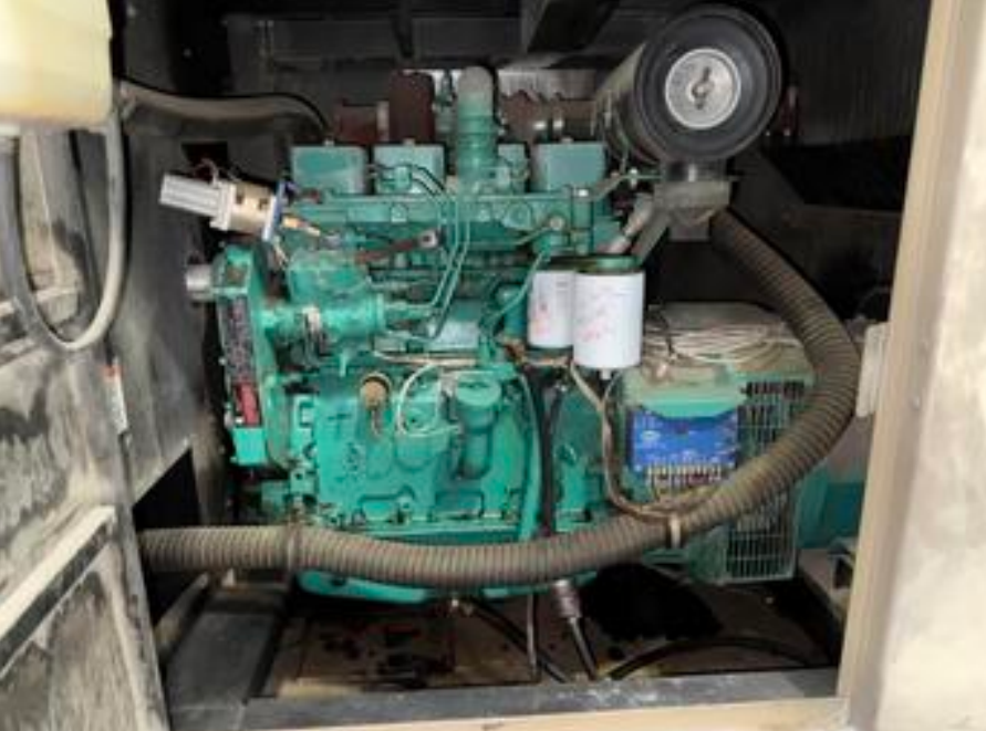 CUMMINS-ONAN 50KW 1-3PH Diesel Generator 50QSGCA 500.8Hrs(SKU: 113534)