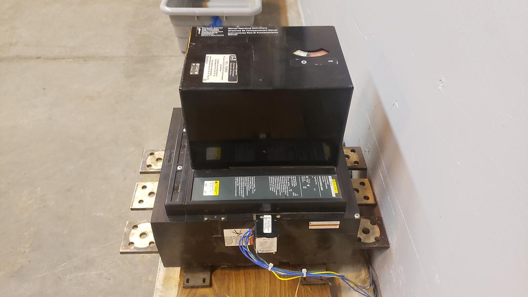 Square D 1200A Circuit Breaker PAF361200DCA680(S6LLST8439)