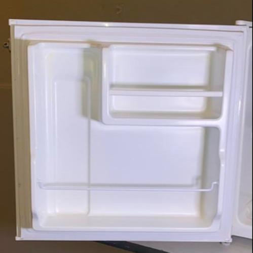 SANYO Mini Fridge SR-A1780W(S6LLST4421)